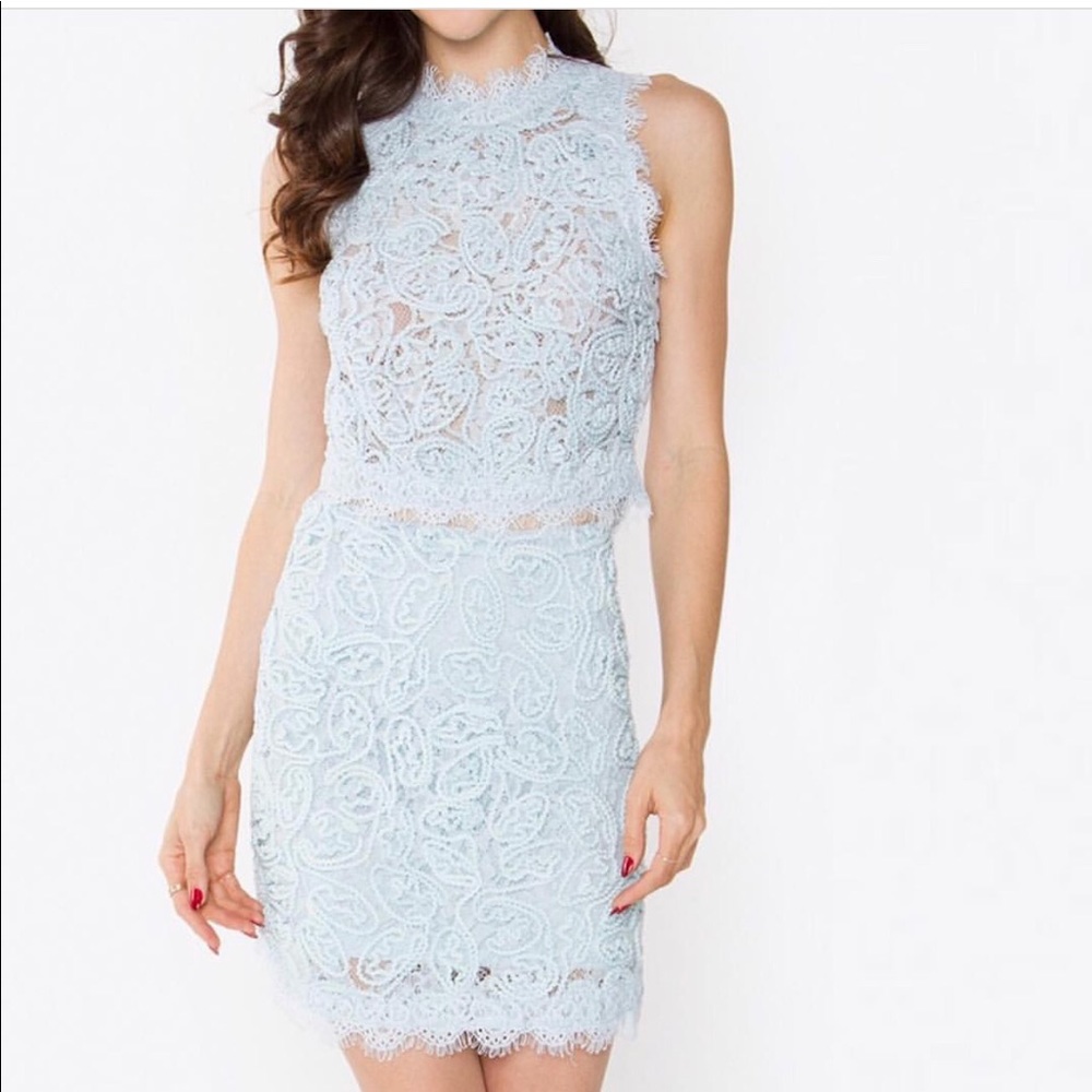Lace top TOP ONLY - Picture 6 of 7